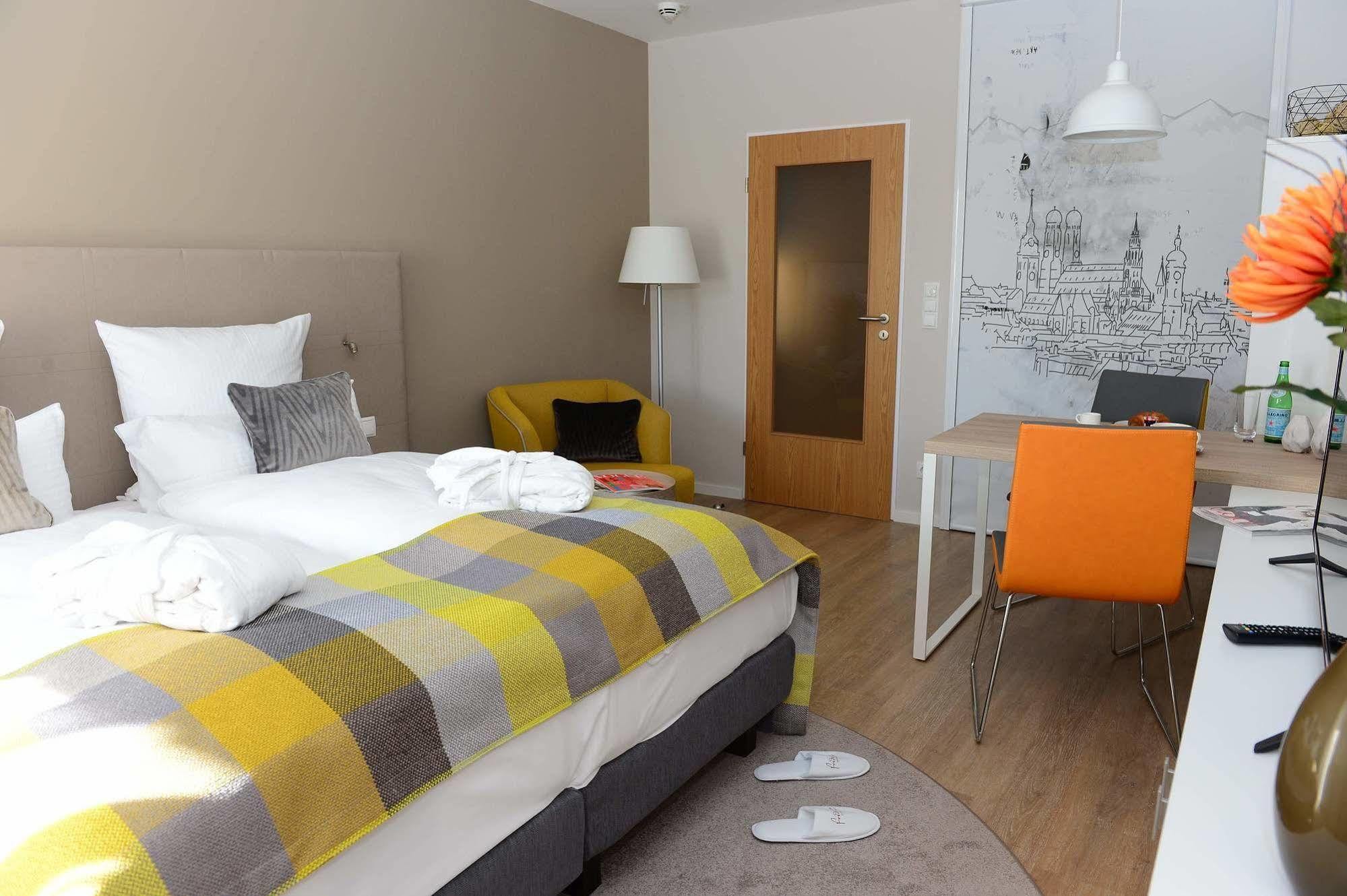 Frederics Muenchen City Schwabing Extérieur photo