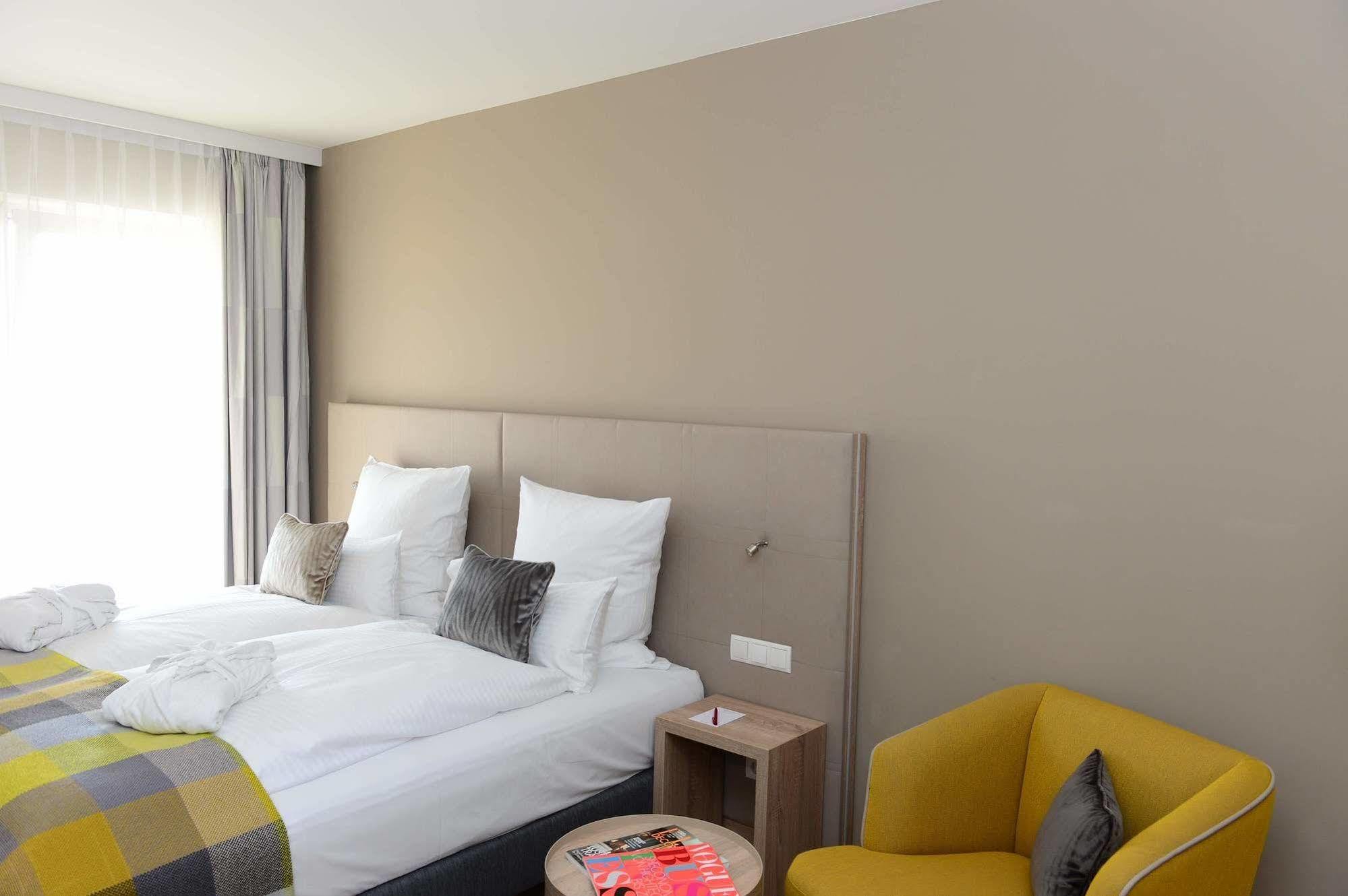Frederics Muenchen City Schwabing Extérieur photo
