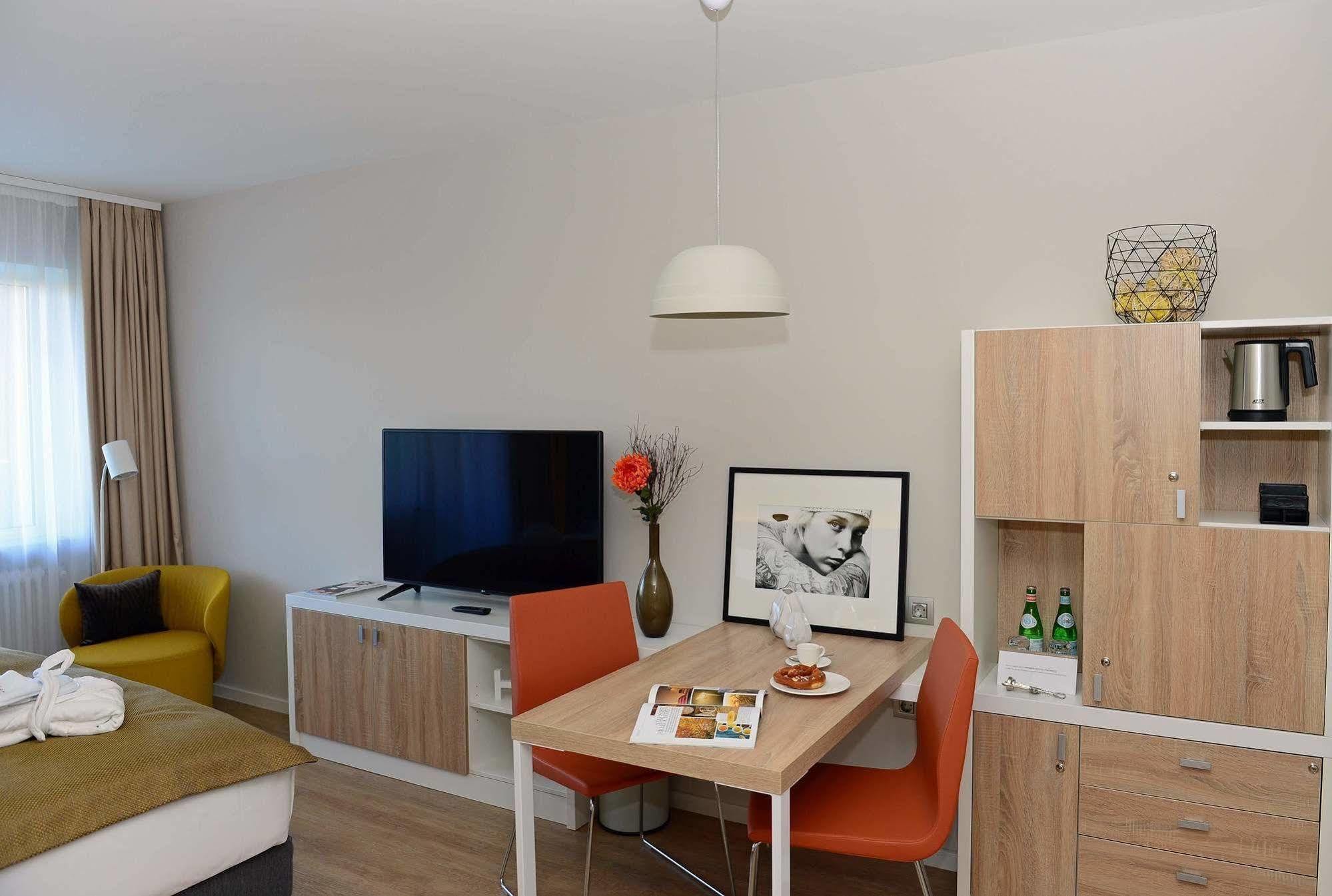 Frederics Muenchen City Schwabing Extérieur photo